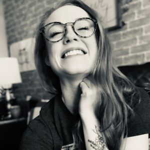 Meet your Posher, Sydney